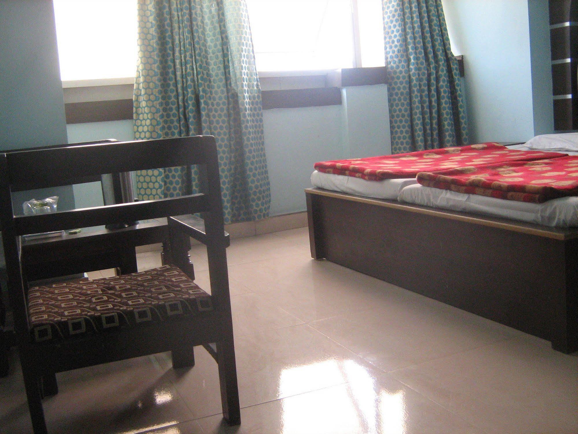 Hotel Gyan Haridwar Exterior photo